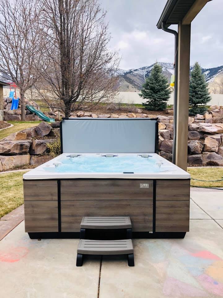 M Series Bullfrog Spas of Northern Utah