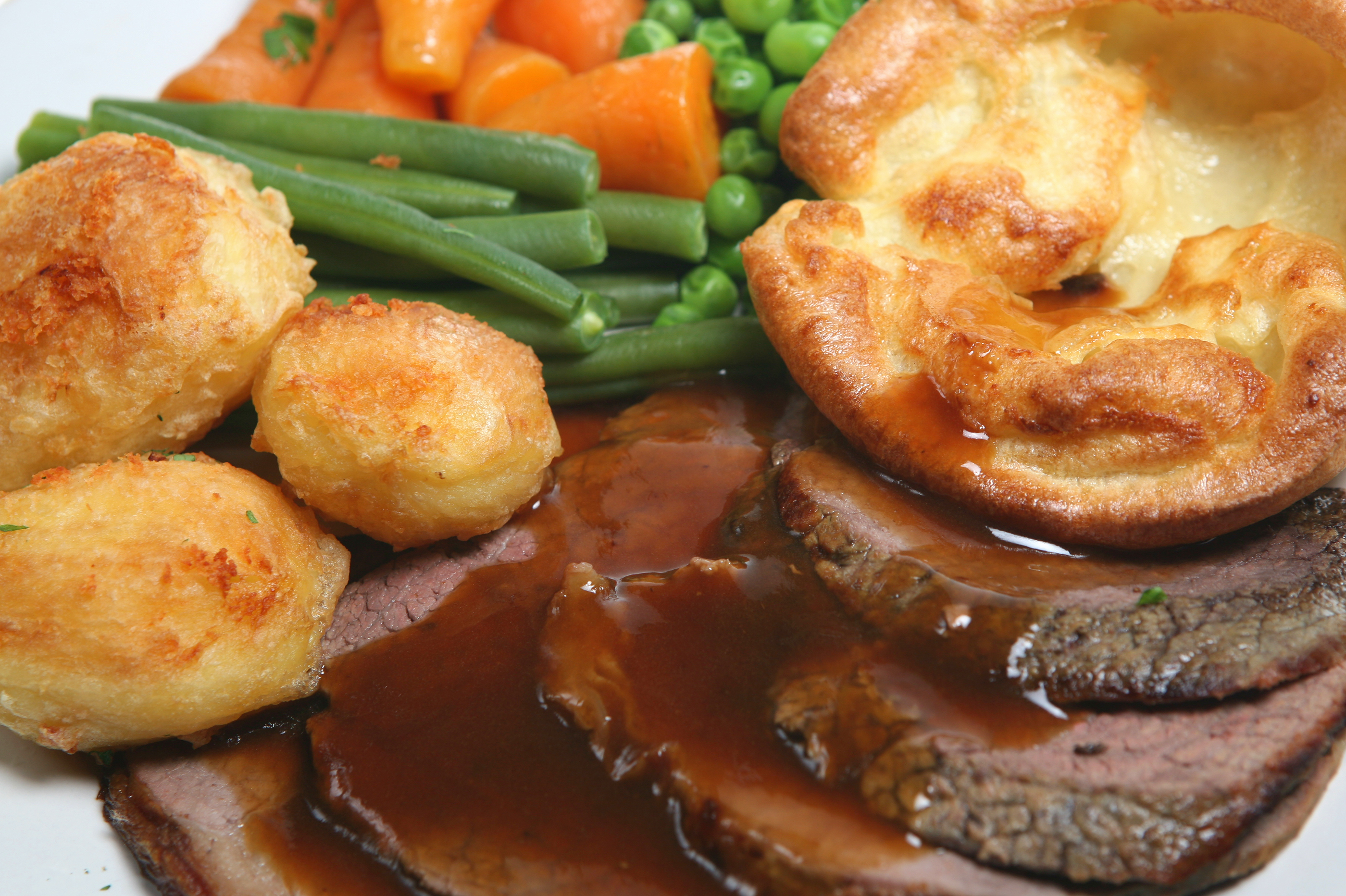 Your Sunday Roast at the Blackweir Tavern. Cheap Eats Cardiff