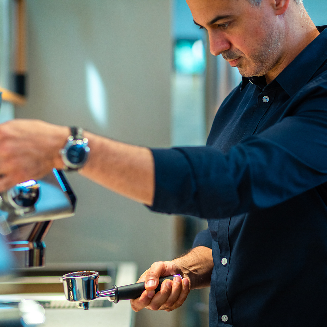 De’Longhi Coffee Machine Review Which Features Should You Look For