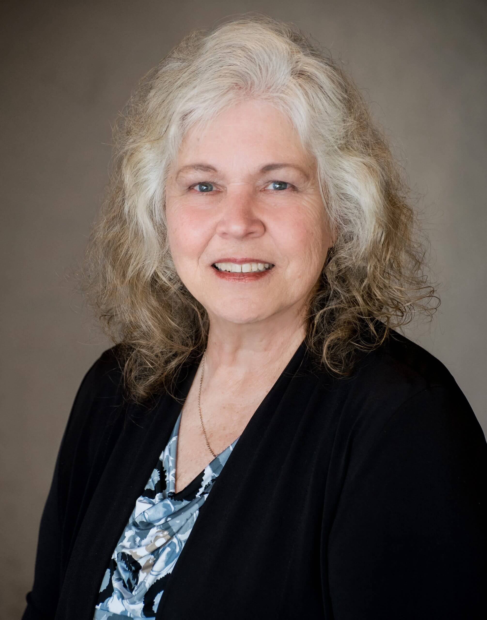 Nancy Fowler Receives Exemplary Pro Bono Paralegal Award The