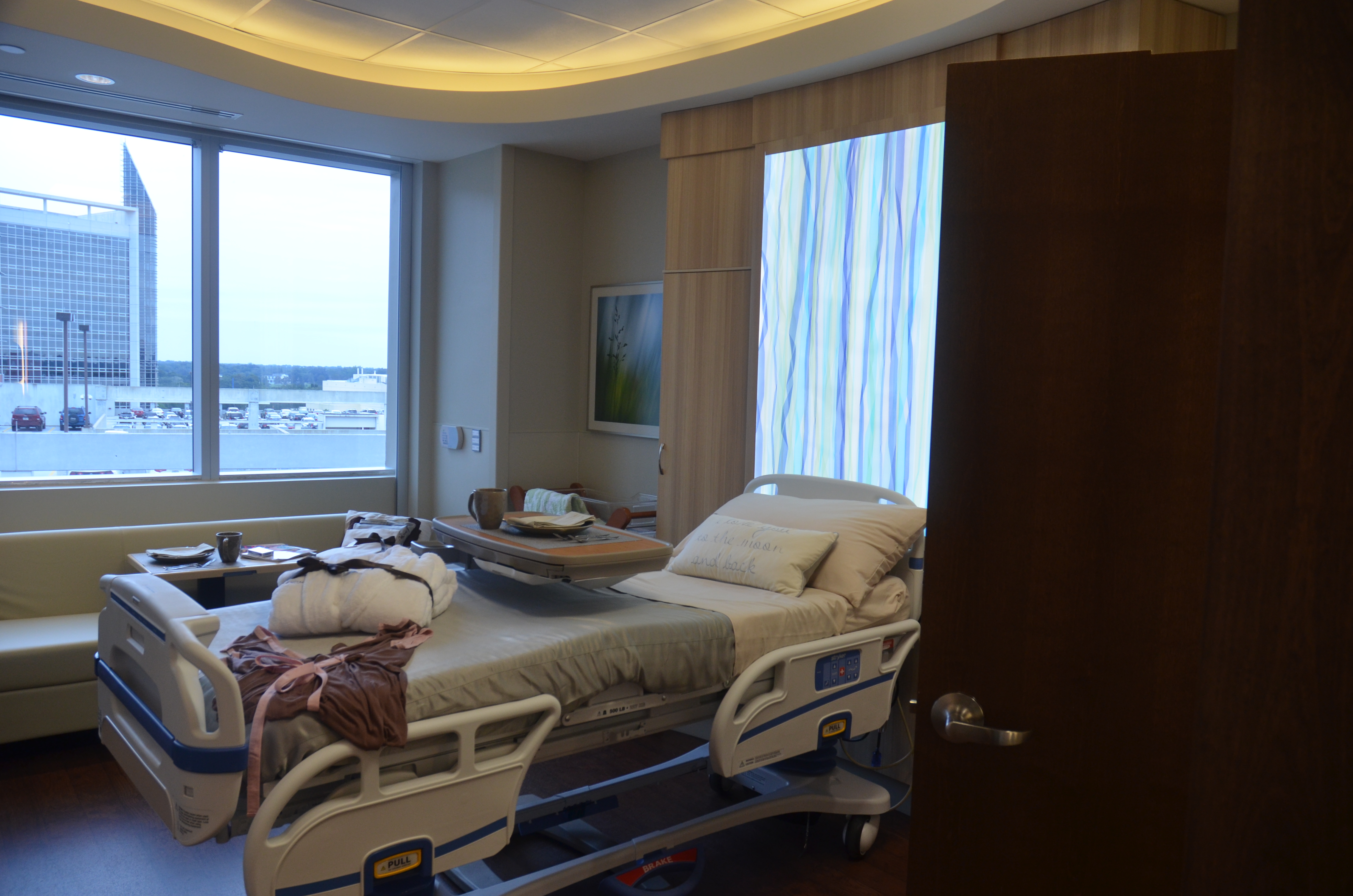 Tower for Florida Hospital for Women tops out at twelve stories