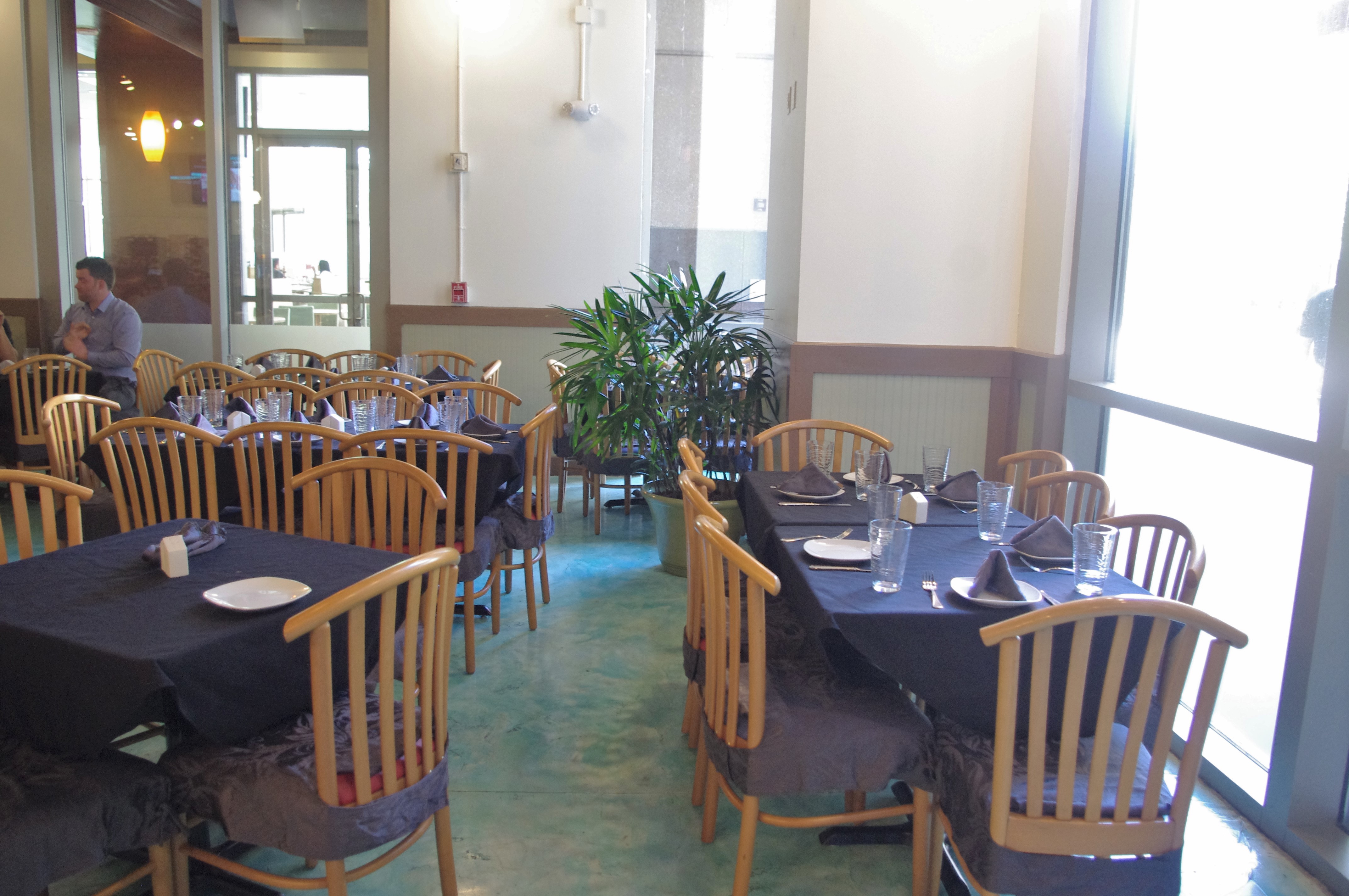 Photo tour of Isla Verde Puerto Rican restaurant Bungalower