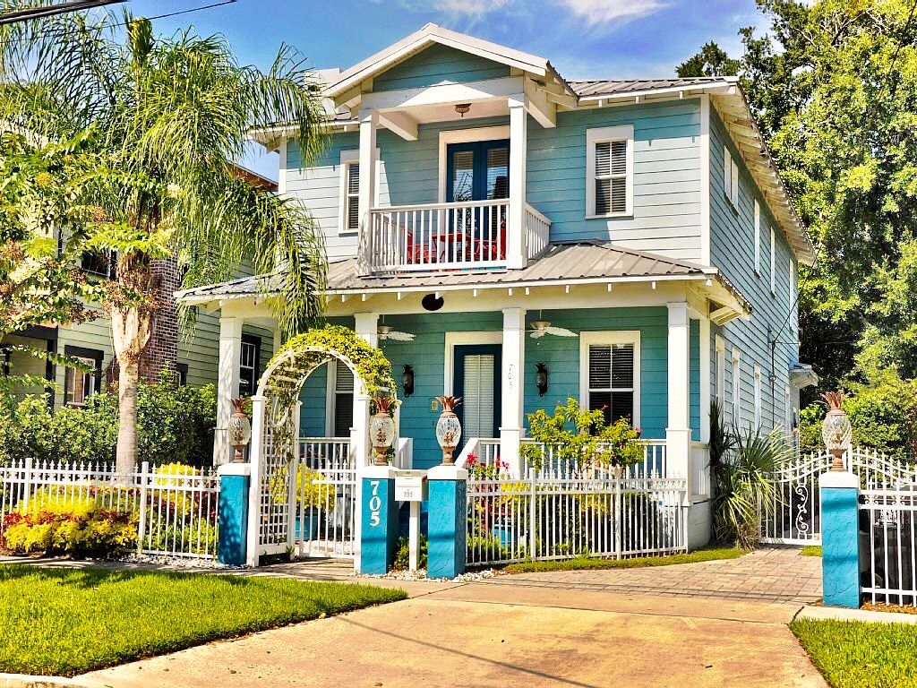 Key Westinspired Lake Eola Heights home asking under 700,000 Bungalower