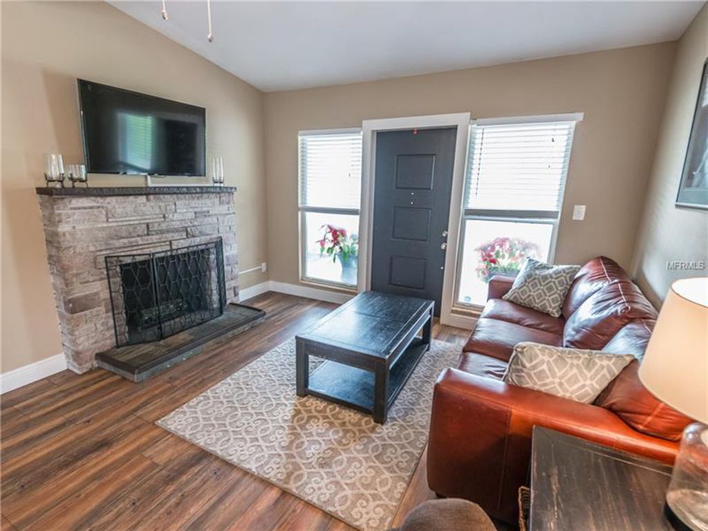 House of the Day South Fern Creek home wants 265,000 Bungalower