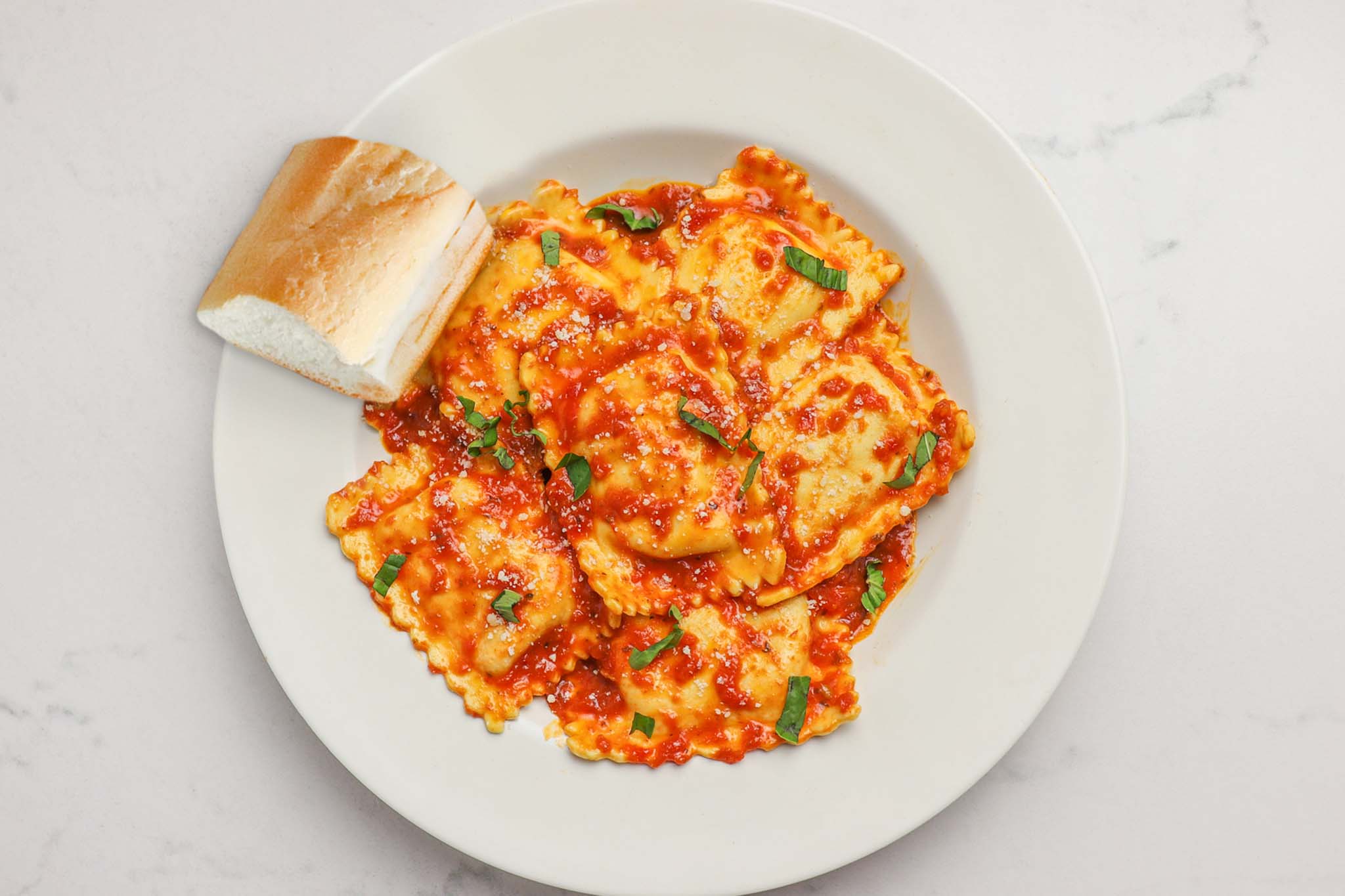 Jumbo Cheese Ravioli Marinara Buona Chicago's Original Italian Beef