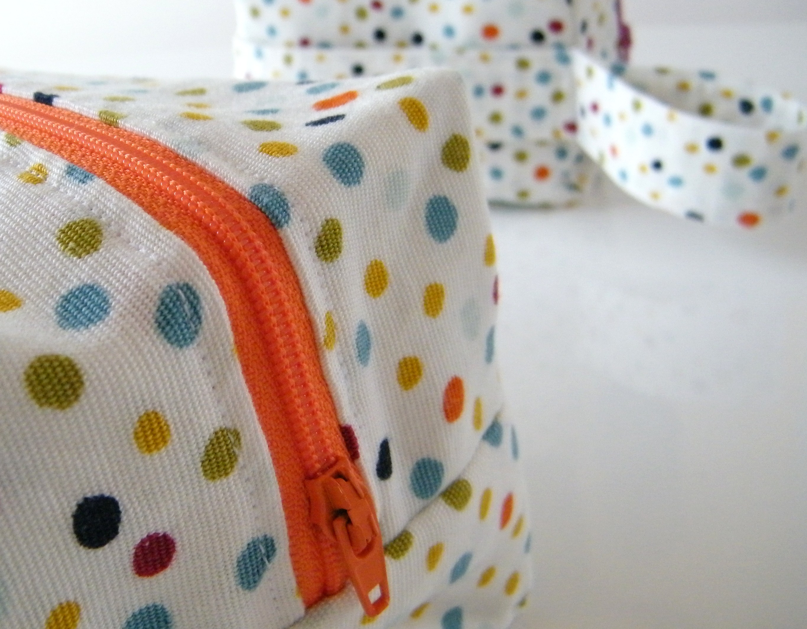 Boxshaped makeup bags. Sewing Projects