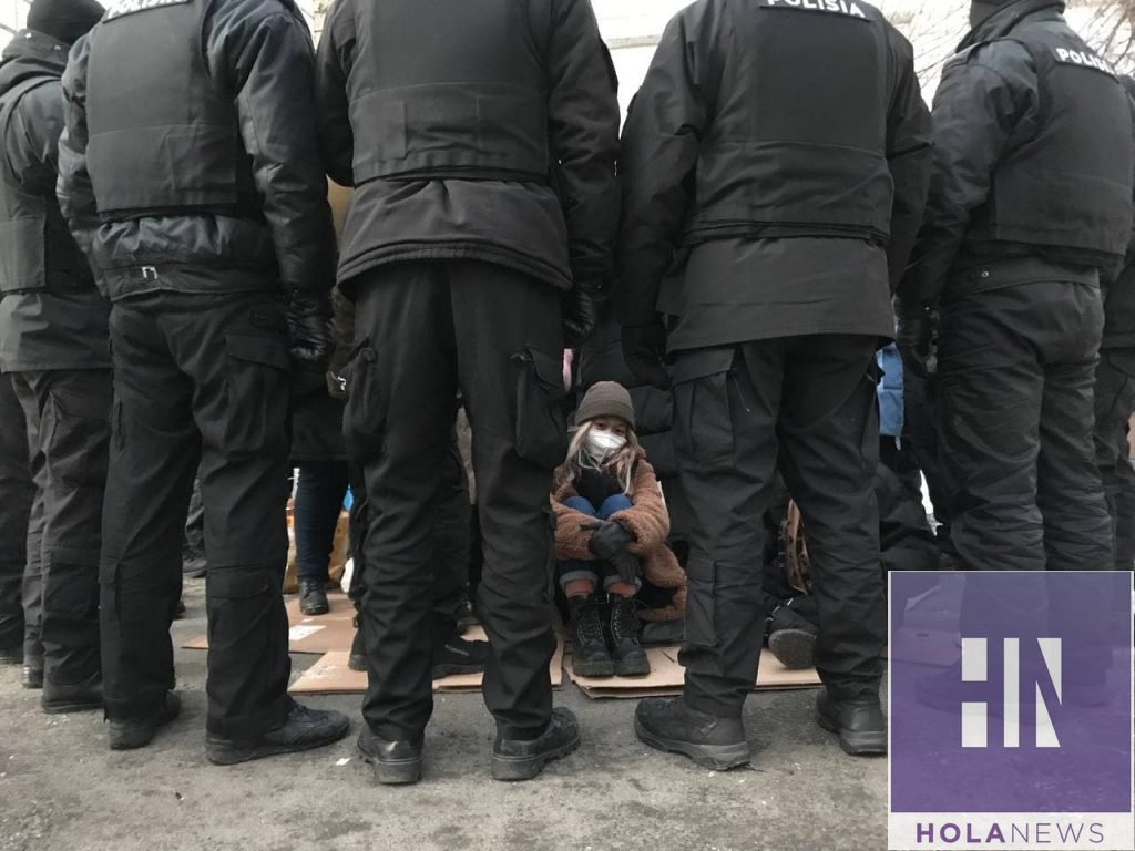 Brief report on the use of kettling against peaceful protesters in