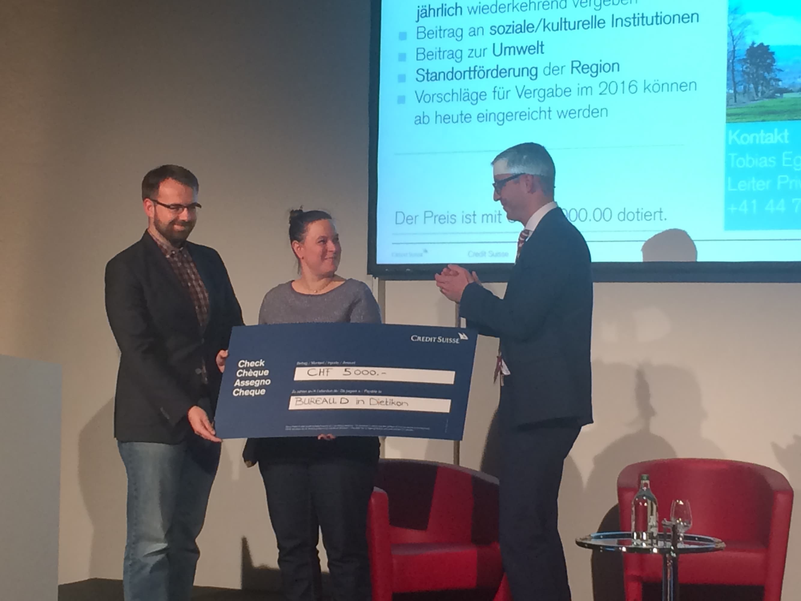 BUREAU.D gewinnt CHF 5000. Lokalpreis der Credit Suisse in Dietikon