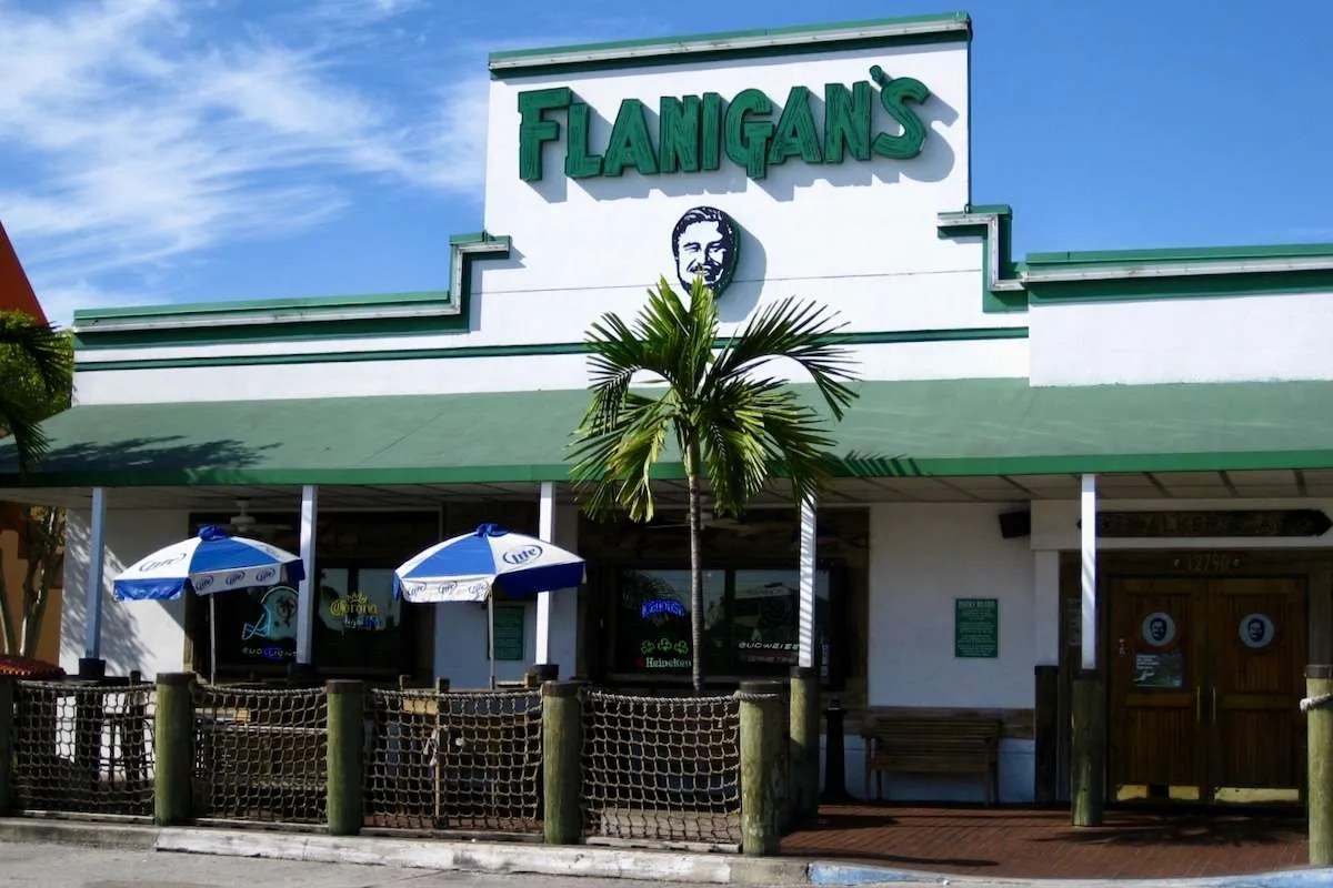Flanigan's Restaurants in Miami, Florida • The Burger Beast