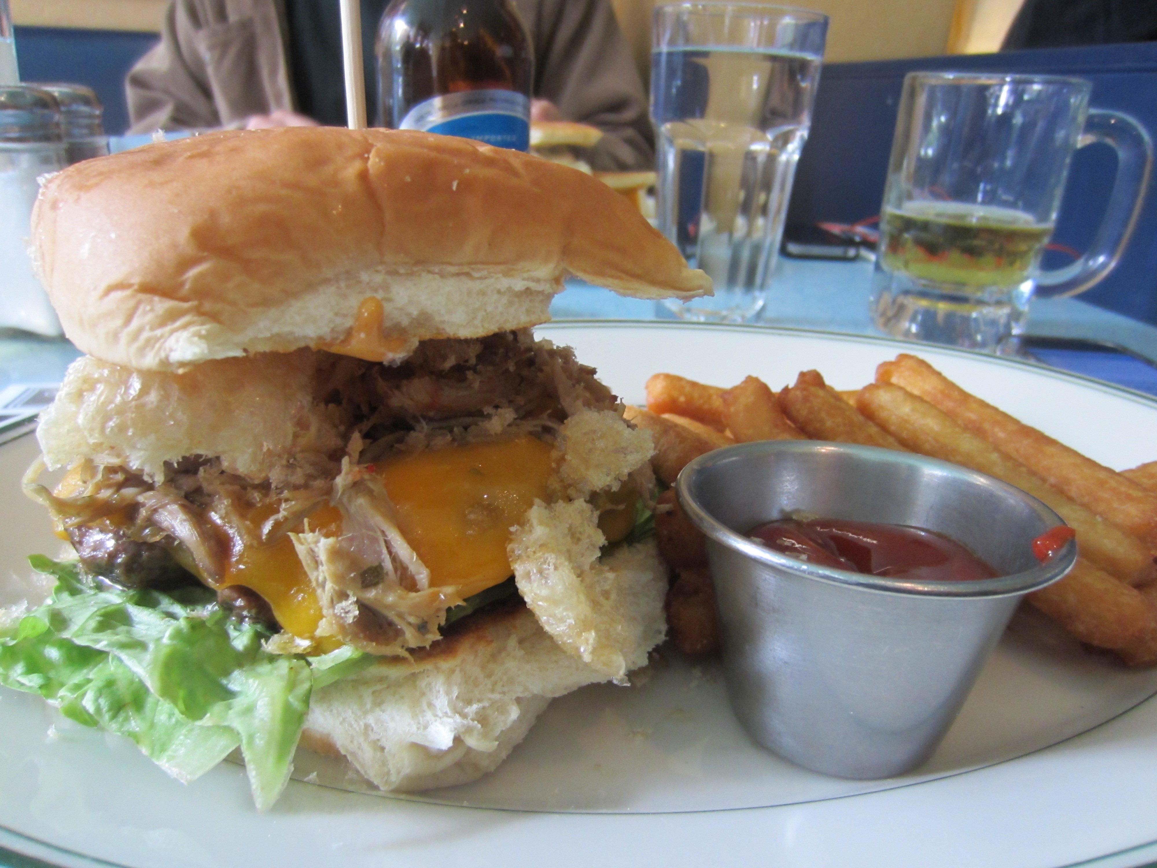 Five Irresistible 24 Hour Food Spots