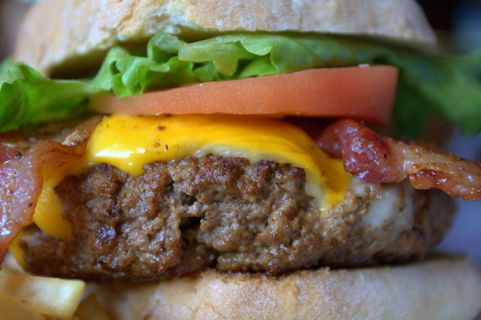 1lb Awesome Cheeseburger The General Store Elk Grove, CA