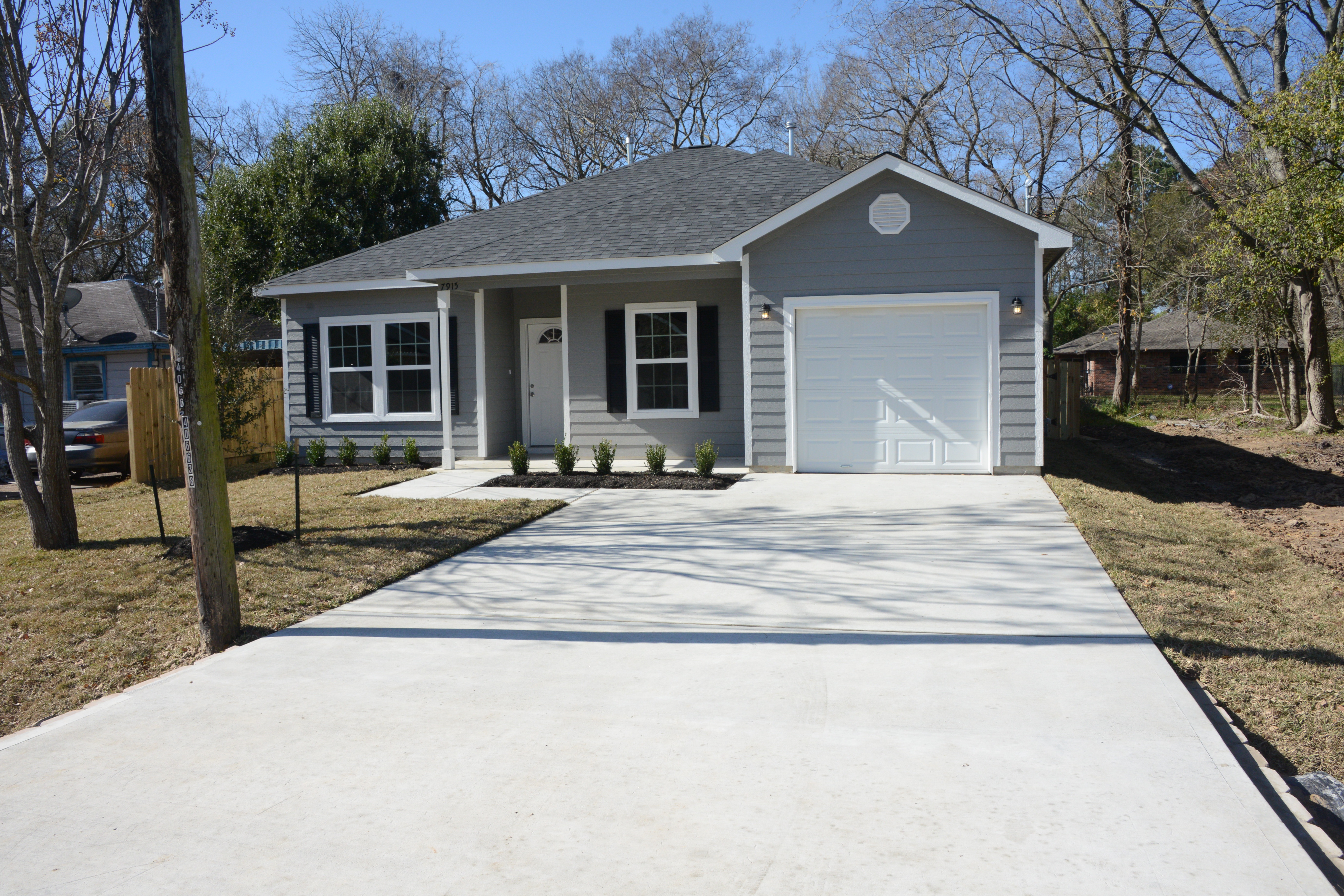 7915 Beckley St. Houston, TX 77088