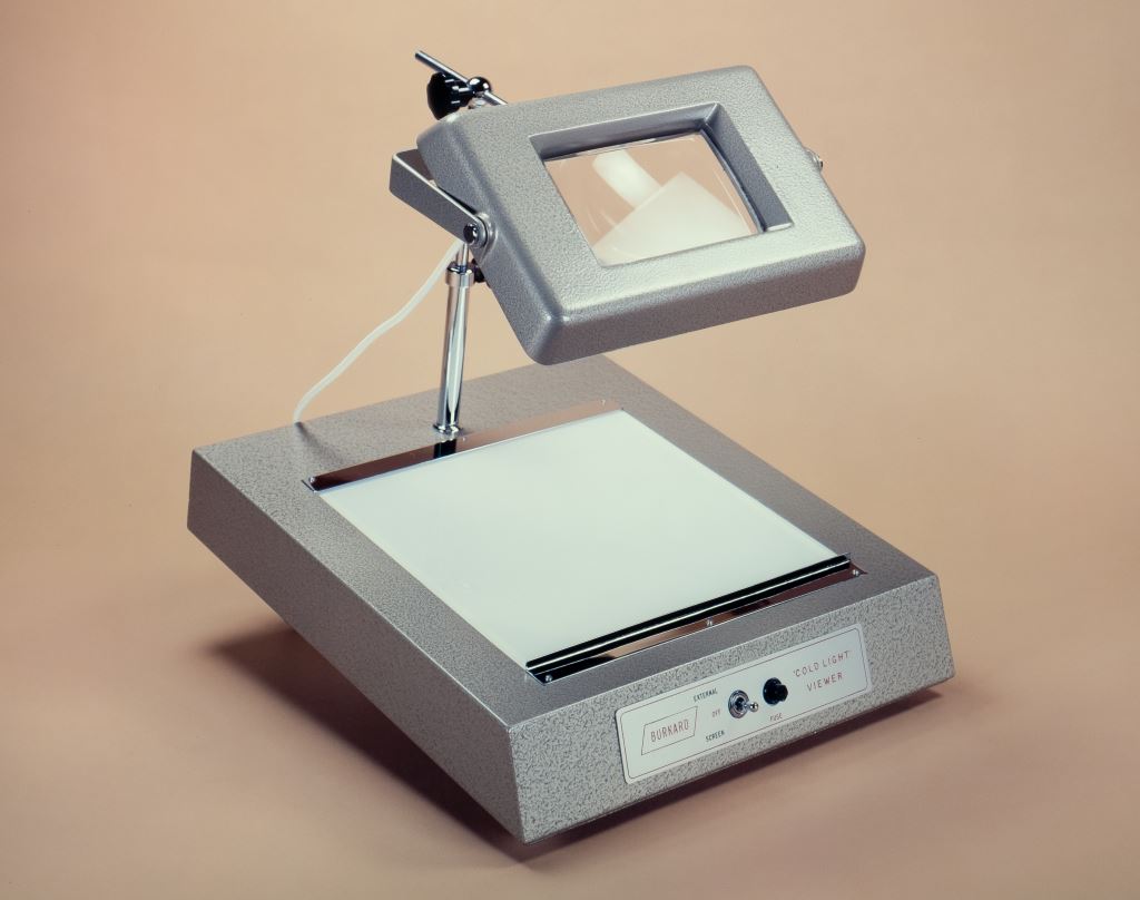 Fluorescent ‘Cold light’ viewer Burkard Manufacturing Co Ltd