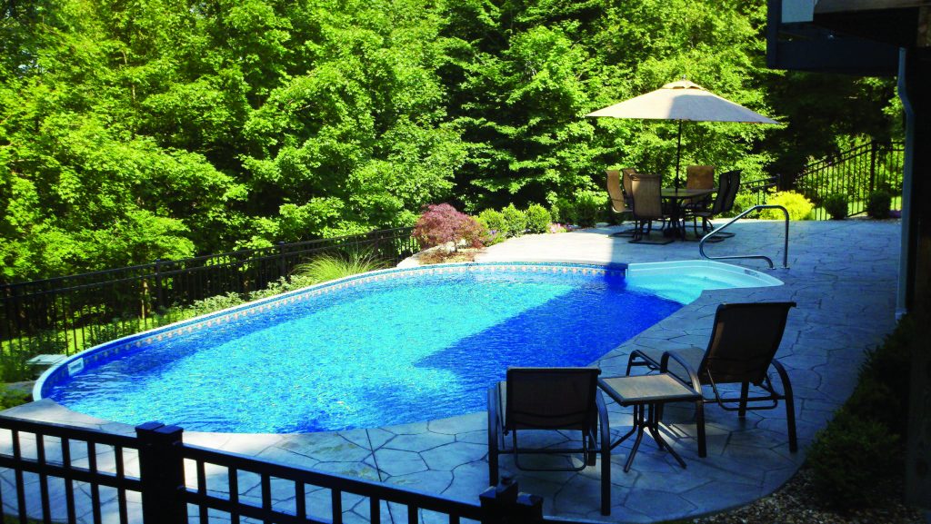 Radiant Pools Pools, Spas & Hot Tubs Cortland, OH