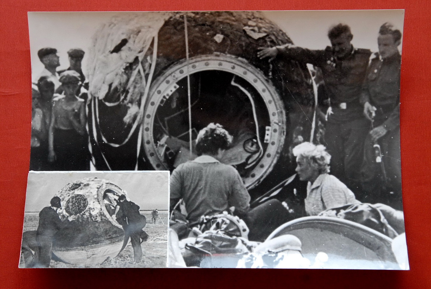 ORIGINAL RUSSIAN PRESS PHOTO VOSTOK 1 LANDED YURI GAGARIN CAPSULE SPACE