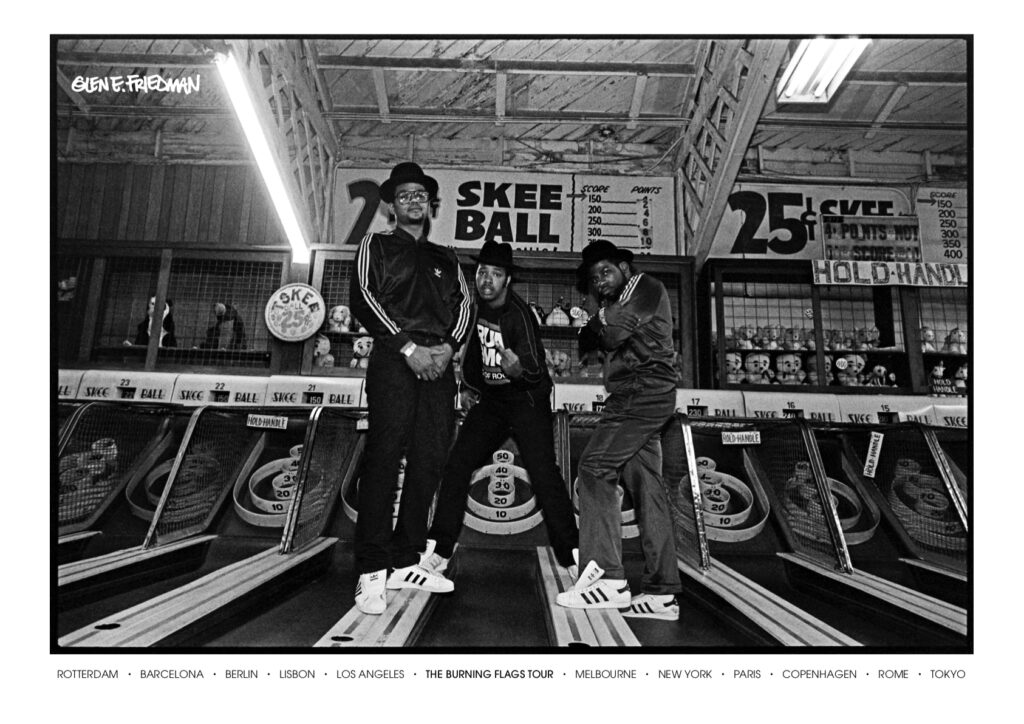 New set of show supporting limited edition high quality poster prints