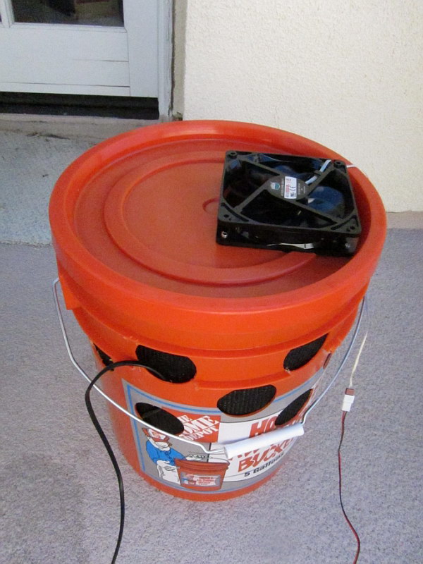 Bucket Swamp Cooler for Burning Man Bucket Swamp Cooler for Burning