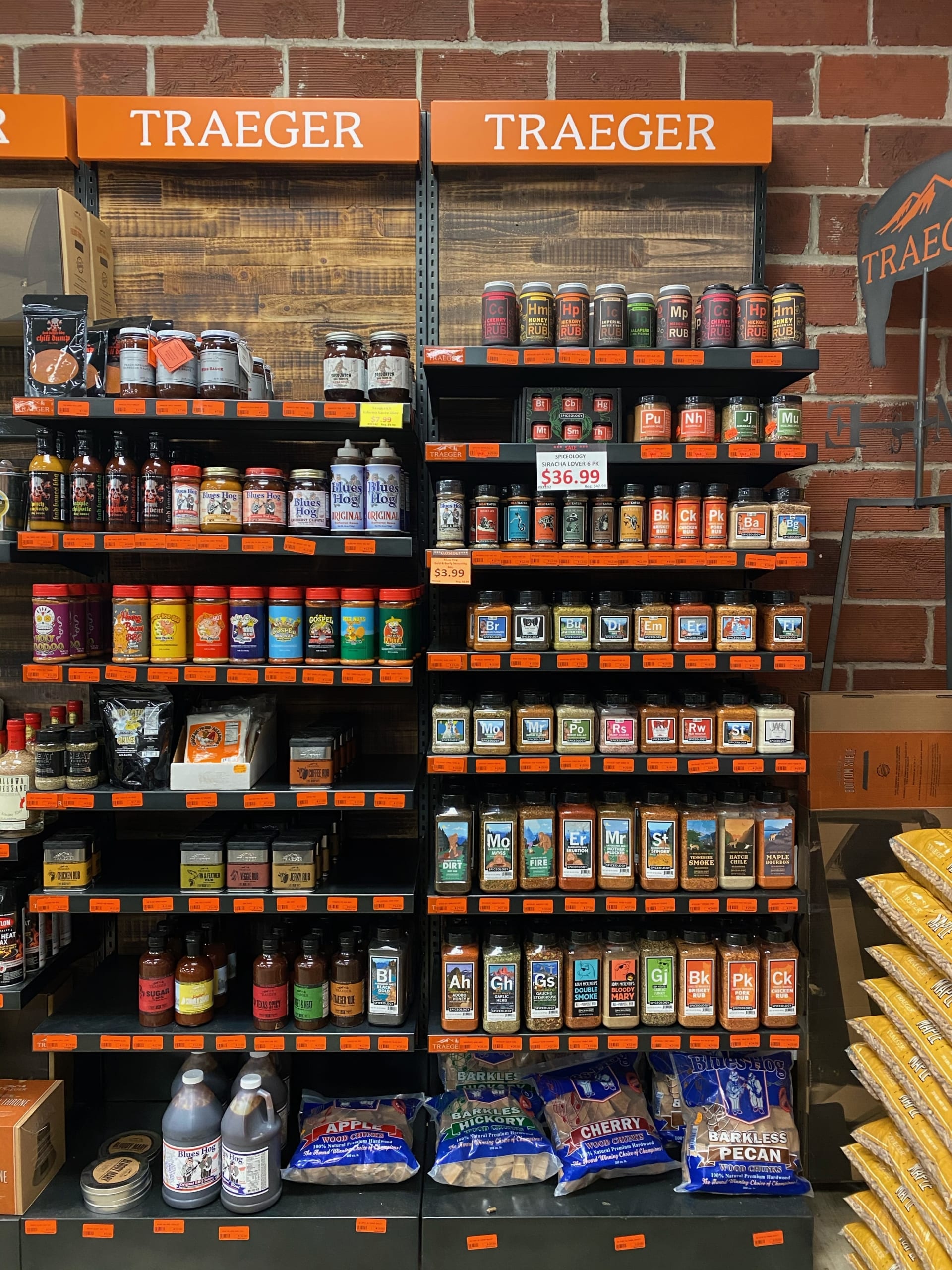 Sales & Specials Burns Feed Store