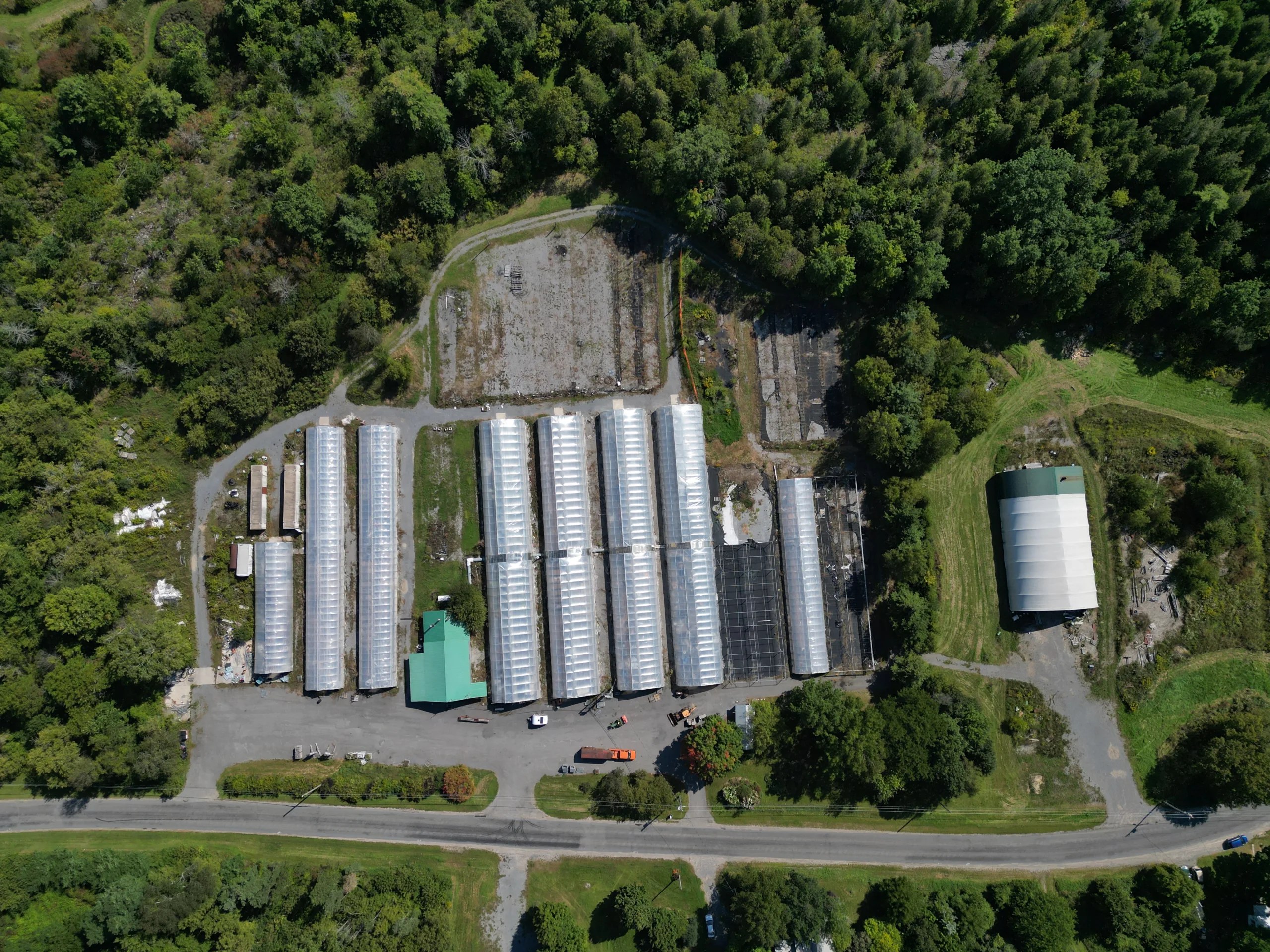 Greenhouses/property for Sale Burt's Greenhouses