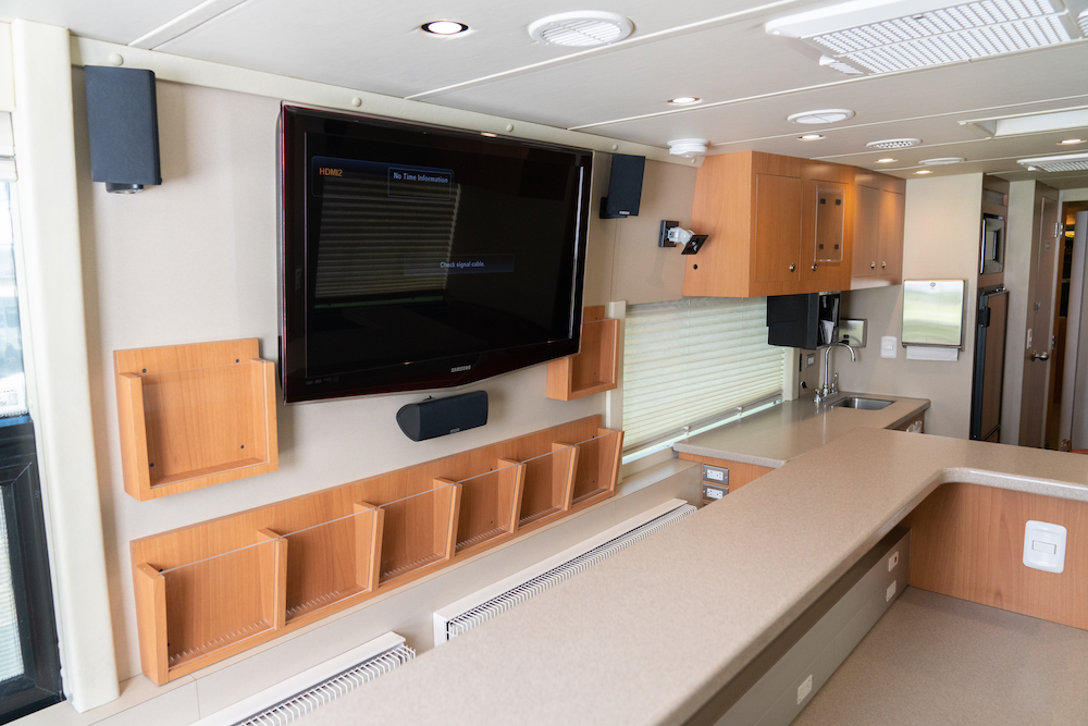 2007 Prevost Custom H3-45Non Slide