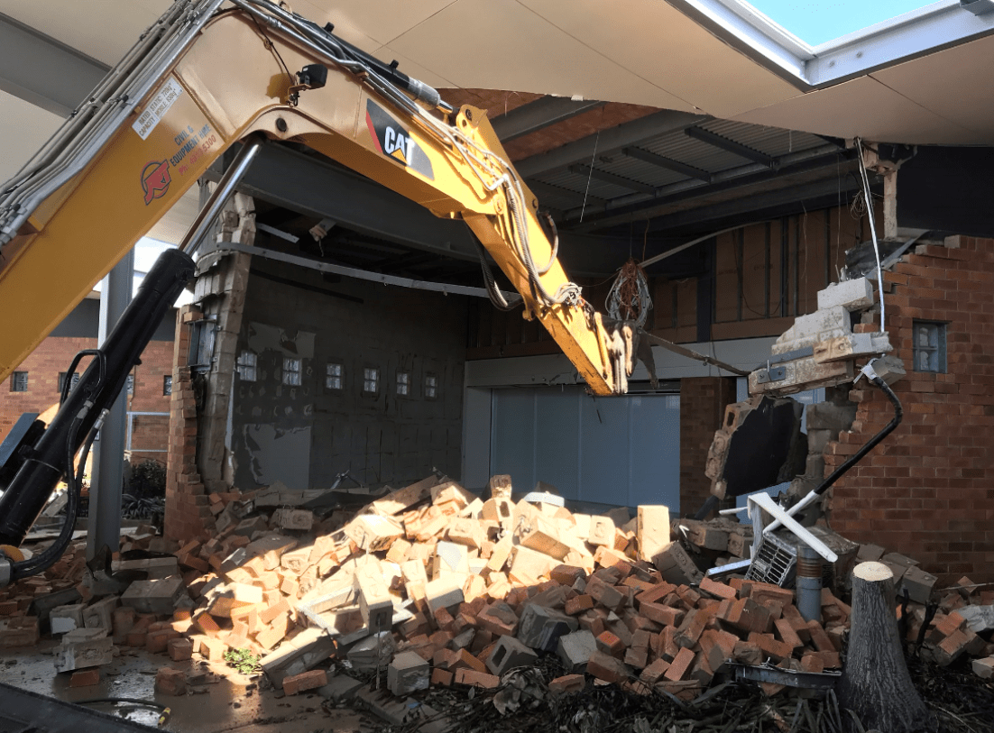 Rockhampton Airport Large Commercial Demolition & Stripout Project
