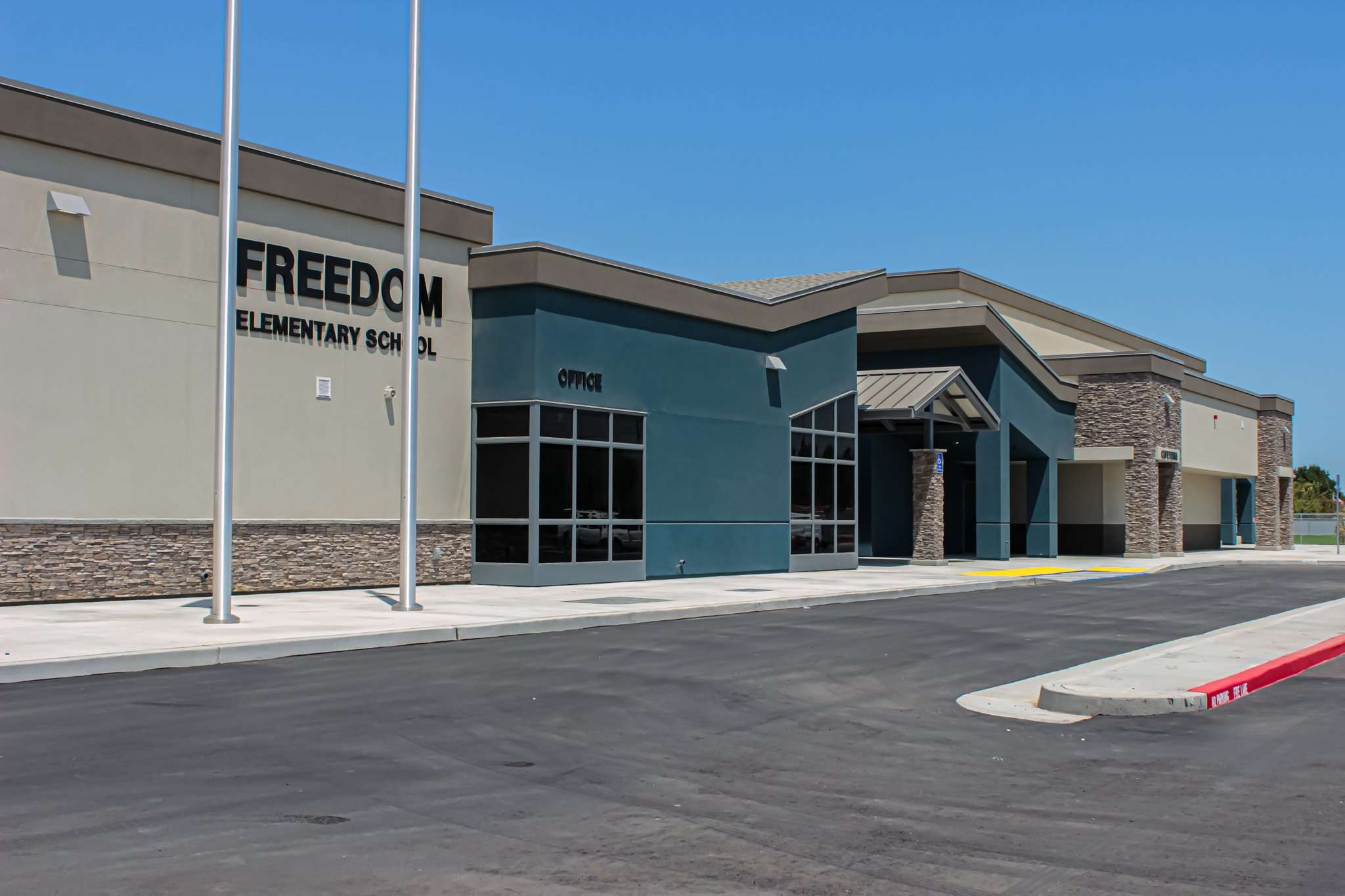 Freedom Elementary School Bush Construction