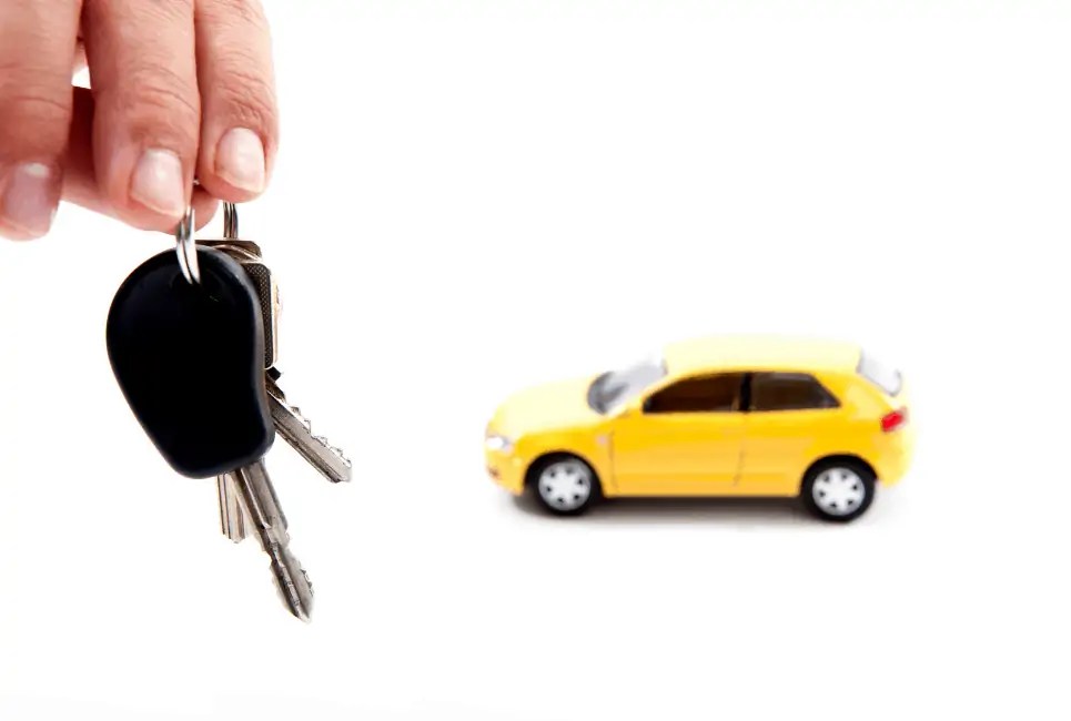 Carmax Competitors Analysis How Does It Stand Out? Business Chronicler