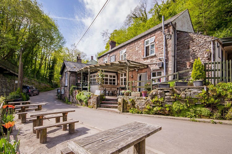 One of the Oldest Pubs in the Wye Valley Sold to Experienced Local Operator