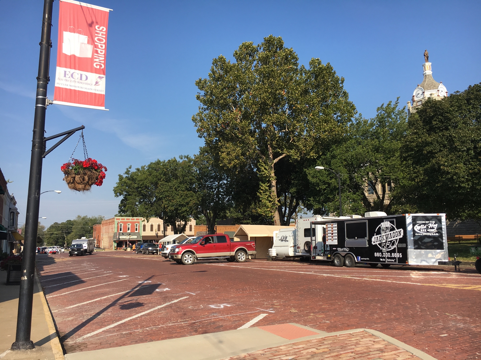 2017 BBQ & Huckster’s Day Memories Butler, MO Chamber of Commerce