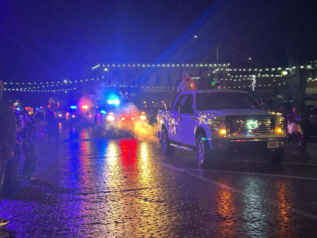2023 Christmas Parade was a Hit! Butler, MO Chamber of Commerce