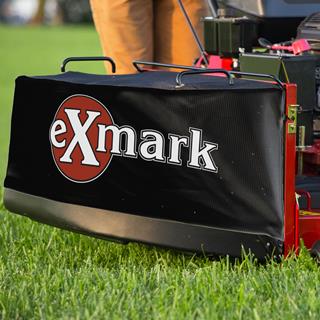 Exmark Radius E-Series with 24.5 HP* Exmark 708CC Engine and 48