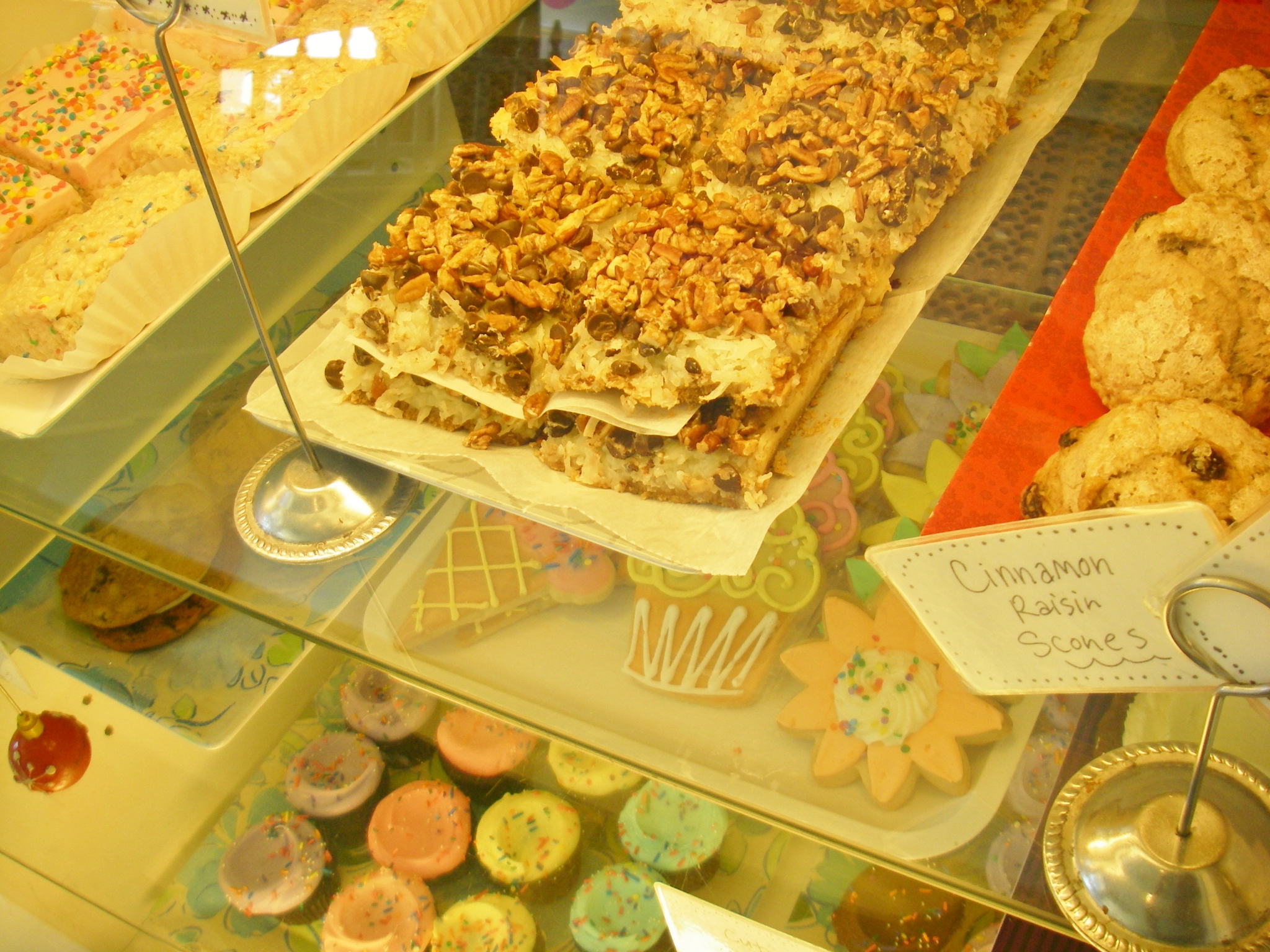 Sweet Inspiration Three Chicago Bakeries butter, sugar, flowers