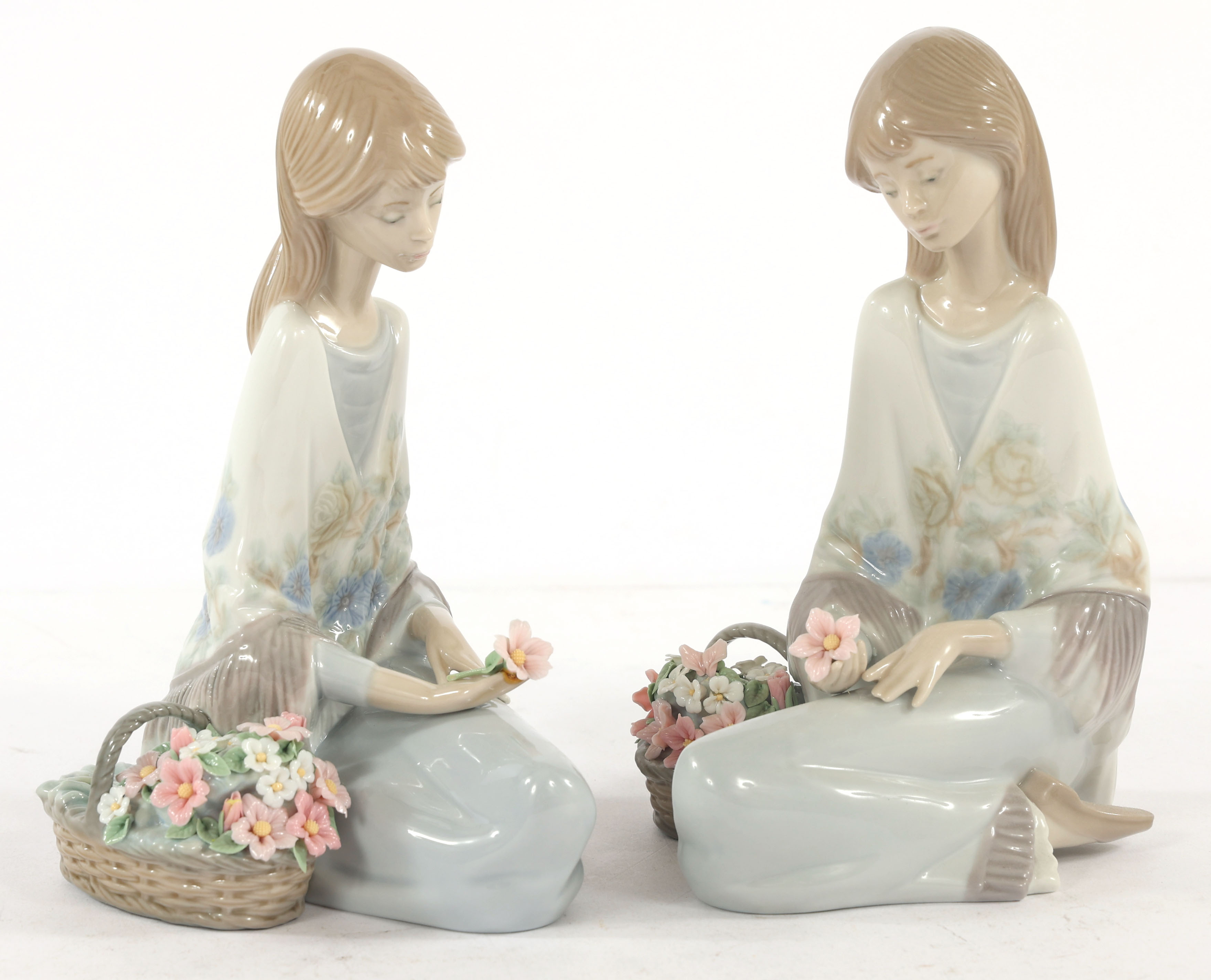 Lot Detail LLADRO PORCELAIN FIGURINES NO. 7607 "FLOWERS SONG"