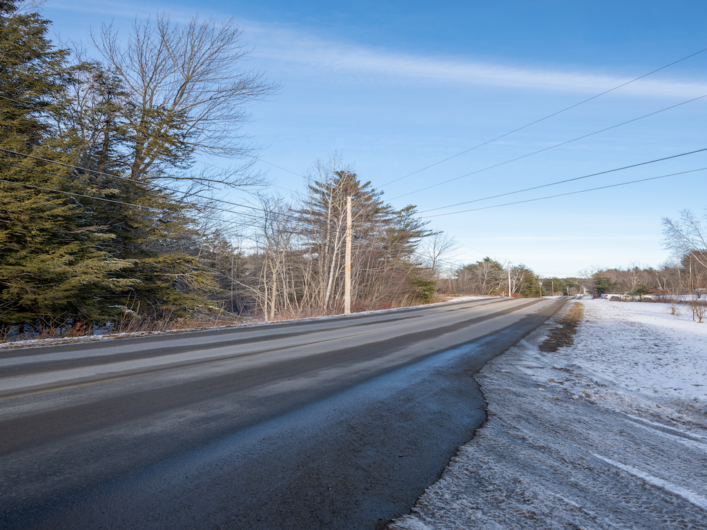 1.46 Acre Buildable Lot 5 Min From Pattee Pond in Winslow Buy Great