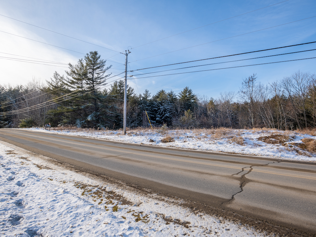 1.46 Acre Buildable Lot 5 Min From Pattee Pond in Winslow Buy Great