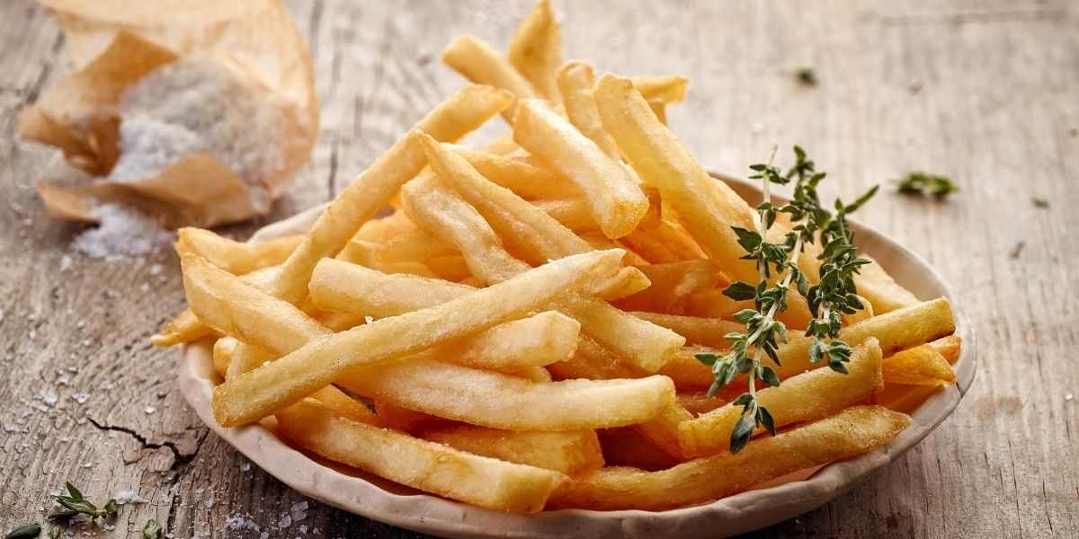 How Long to Cook Frozen Fries in Air Fryer