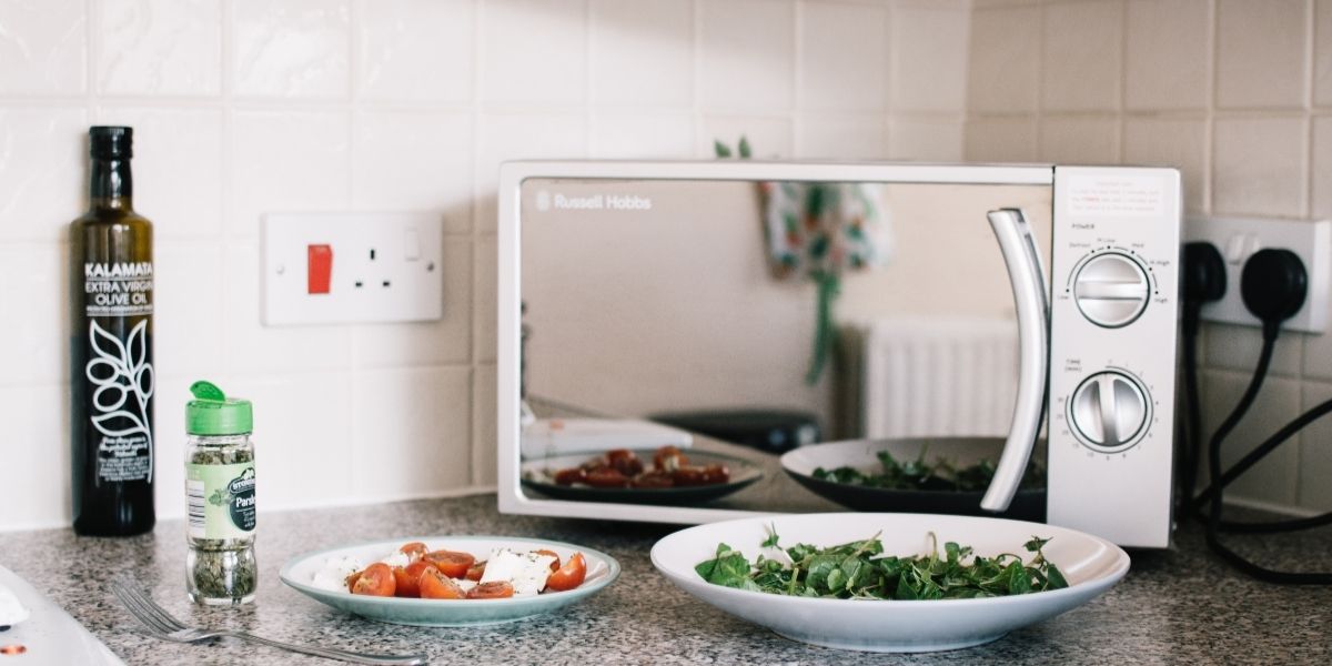 How Long to Cook Bagel Bites in Microwave 2023