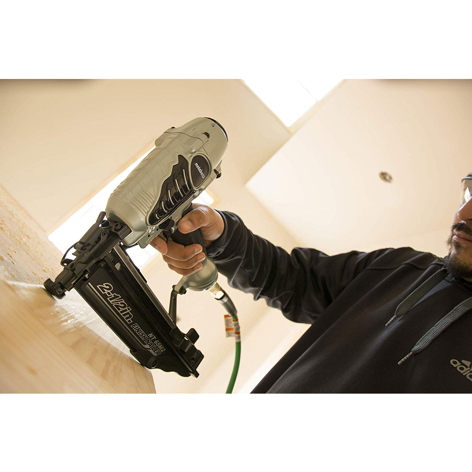 Metabo HPT 21/2in. 16 Gauge Finish Nailer from