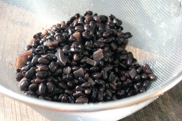 You say enchilada, I say YUMMY! Our Black Bean Enchilada Recipe features ground beef, black beans and kitchen staples to create a delicious Mexican meal.