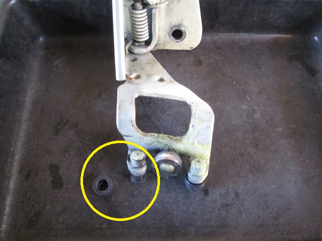 ドアから 変な音が？ バズクリップカーズ｜九州・宮崎の「SMART」「BENZ」を得意とした中古車販売店バズクリップカーズです。