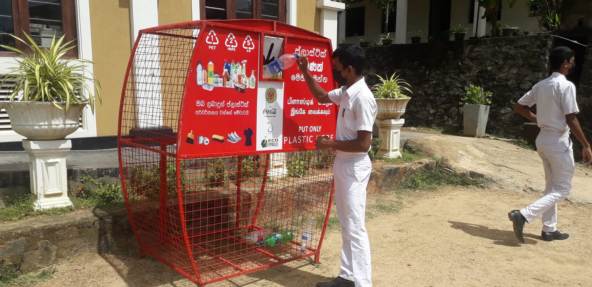 Eco Spindles to support schools in initiatives that advocate plastic