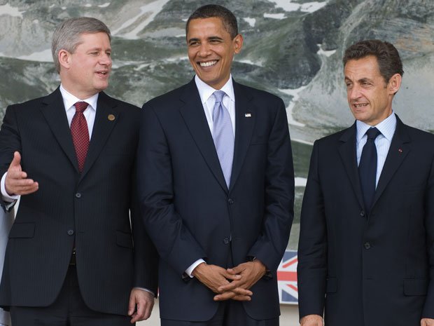 Barack Obama Bio, Siblings, Mother, Father, Is He Gay? How Tall Is He?
