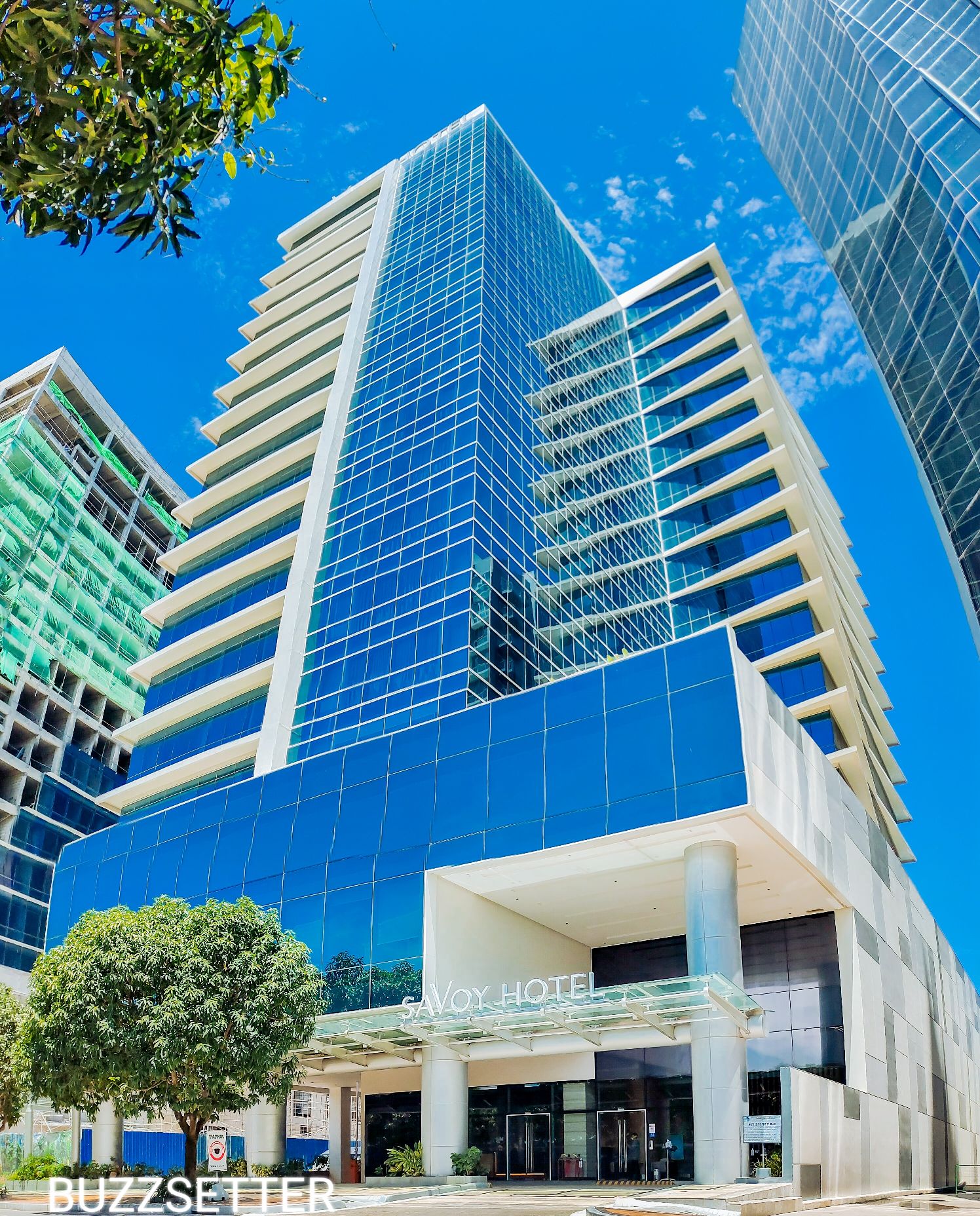 SAVOY HOTEL MACTAN PetFriendly And Panoramic Hotel Room View Of The