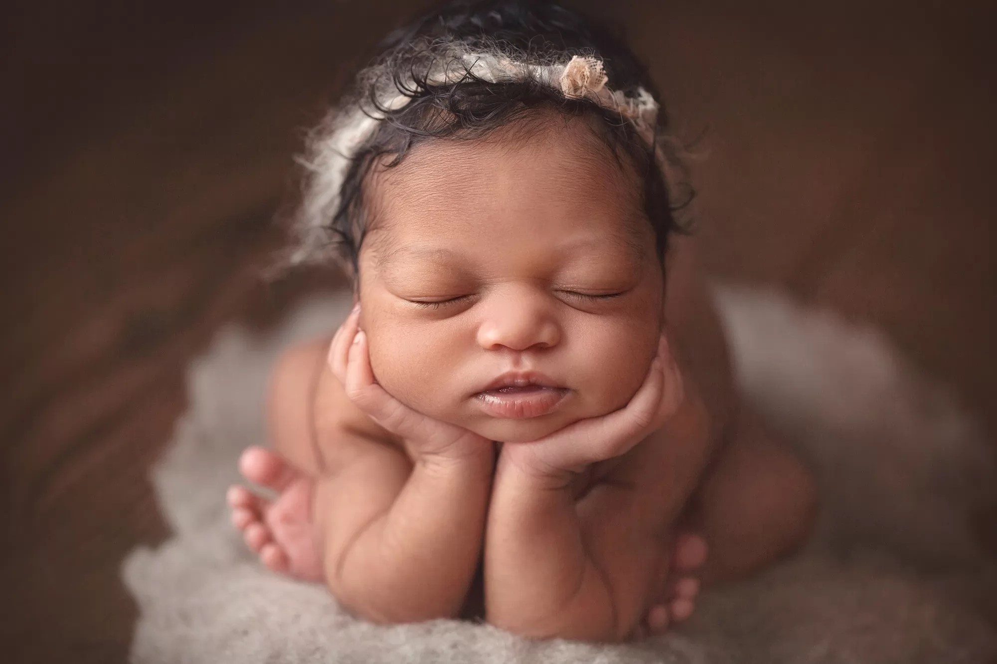 How to choose a photographer for newborn photography