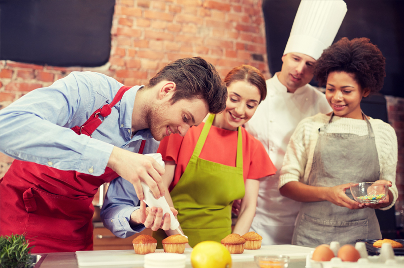 What Should You Know If You Want A Career in Bakery? Chef IICA