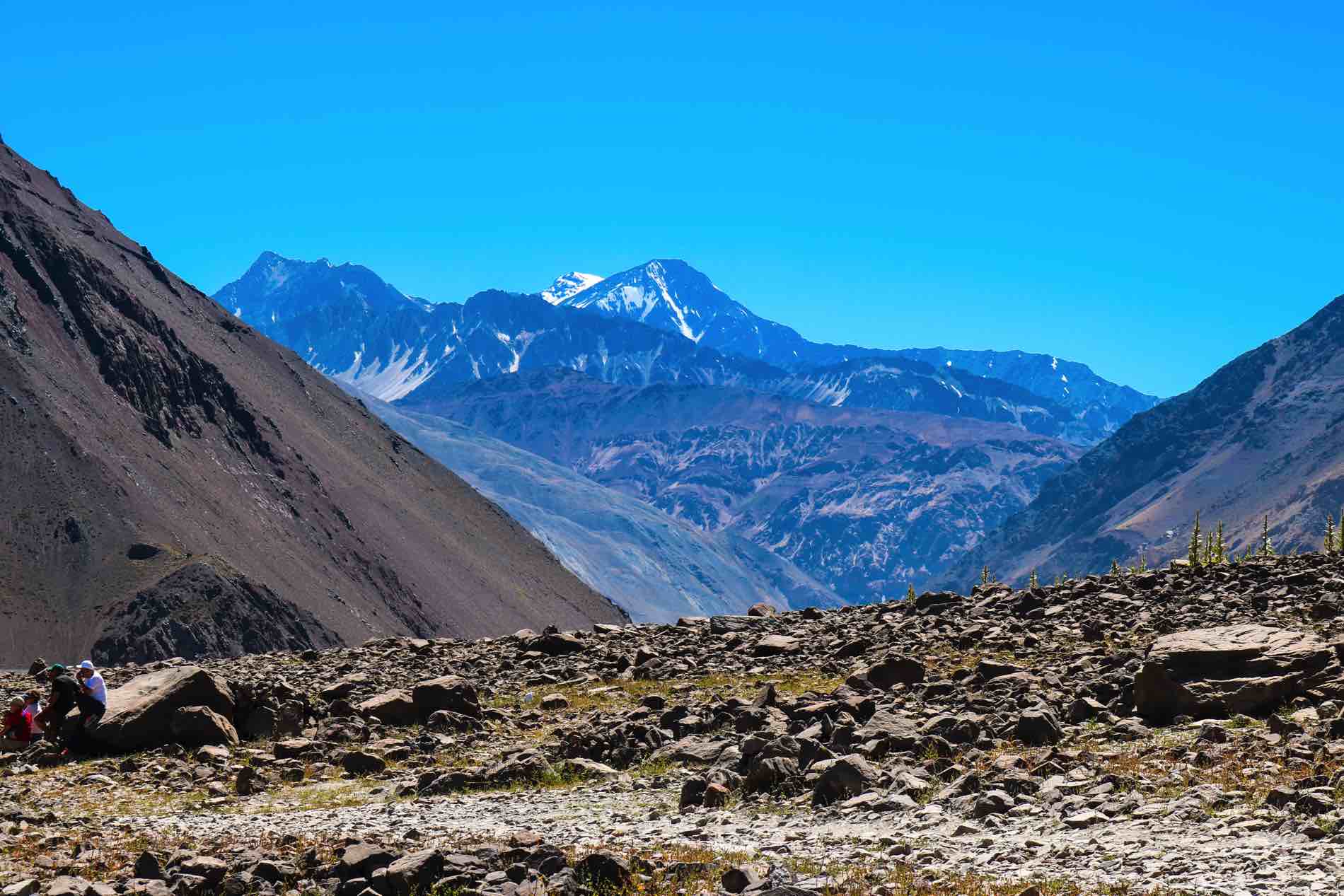 AVENTURAS EN EL CAJÓN DEL MAIPO rafting, canyoning, cabalgata