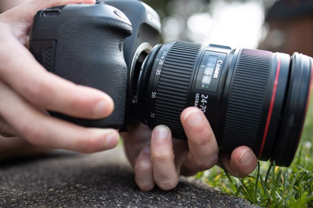 8-fun-photography-projects-and-ideas-to-try-at-home