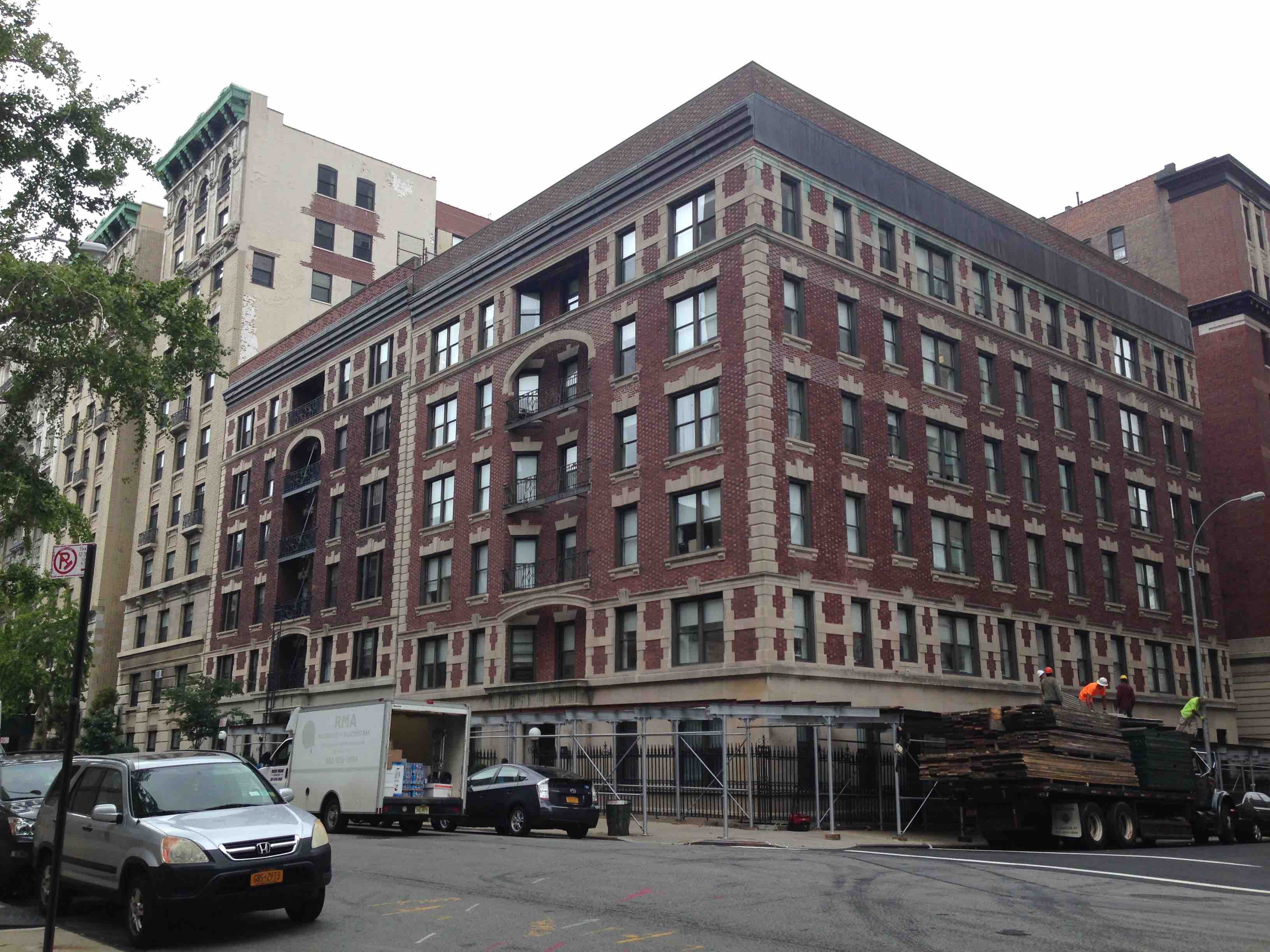 Bwog » Barnard Housing Reviews 2015 Elliott