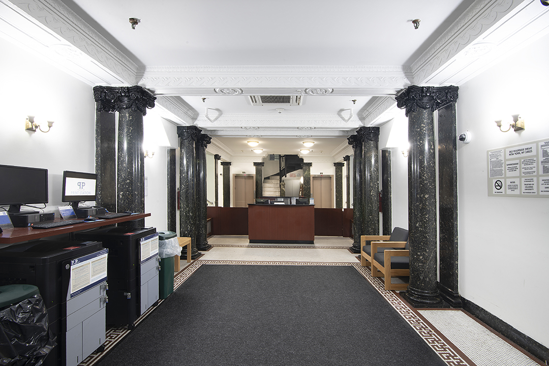 Housing Reviews 2021 Carlton Arms Bwog