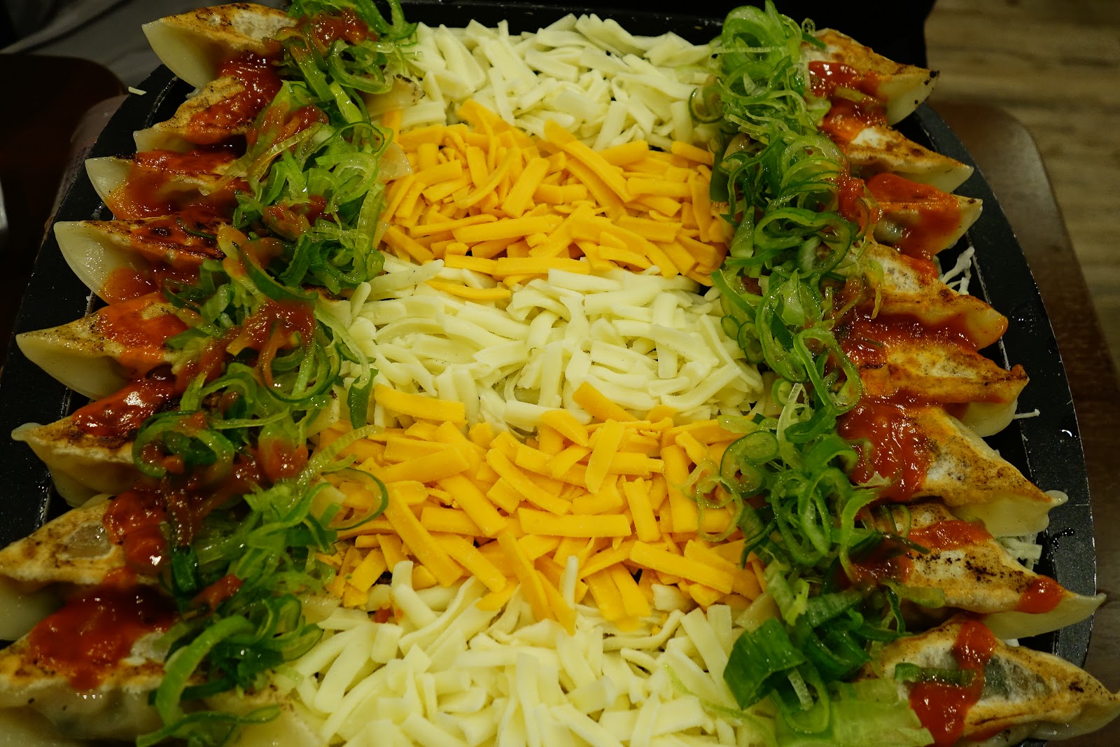 WARASHIBE GYOZA Izakaya Restaurant in Tokyo byFood